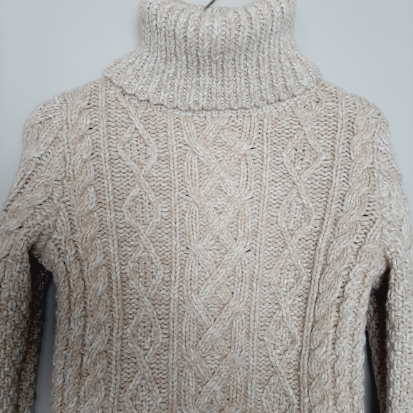 BANANA REPUBLIC Fisherman Cable Turtleneck Sweater Sz XS - Picture 6 of 14